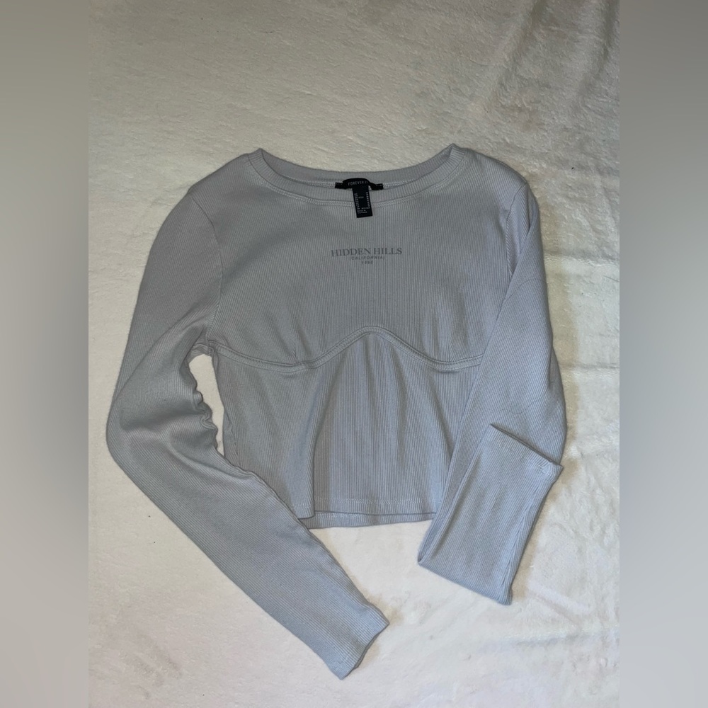 Light blue ‘hidden hills’ long sleeve